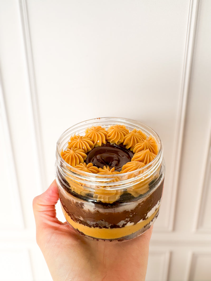 Brown Cake Pote